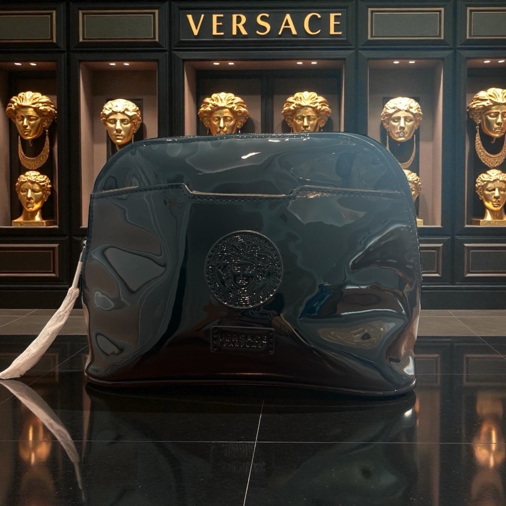 Versace PARFUMS Black Patent Leather Cosmetic Bag Unisex ICONIC MEDUSA LOGO NWOT
